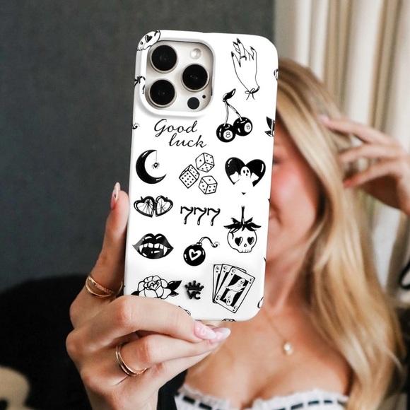 NWOT Velvet Caviar Good Luck iPhone 16 Pro Max Case & Grip Ring Tattoo Art New - Picture 1 of 11